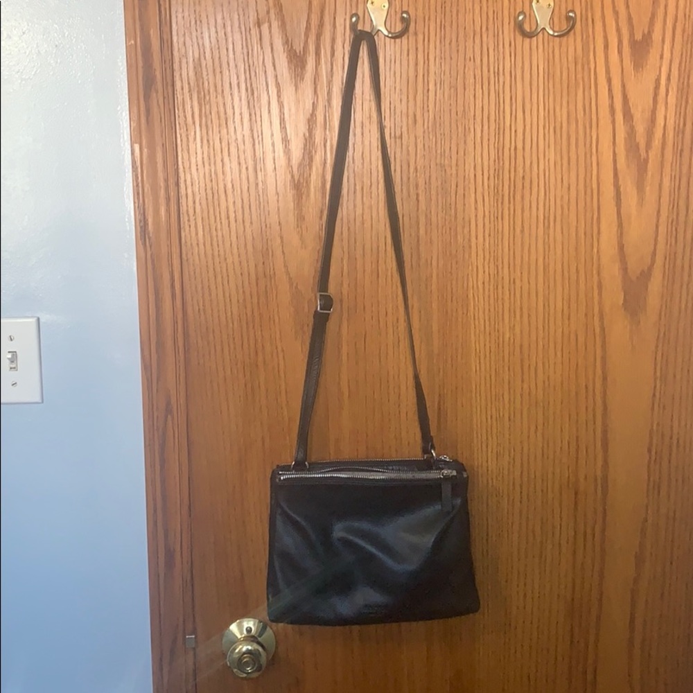 MARGOT SMALL BLACK CROSSBODY - EUC